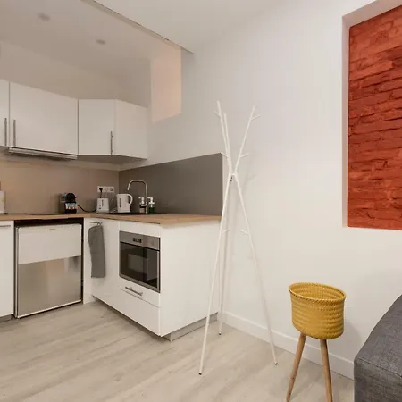 Lombard Tatil Evi